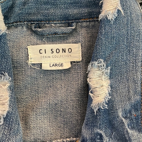 Distressed denim jacket - Picture 3 of 3